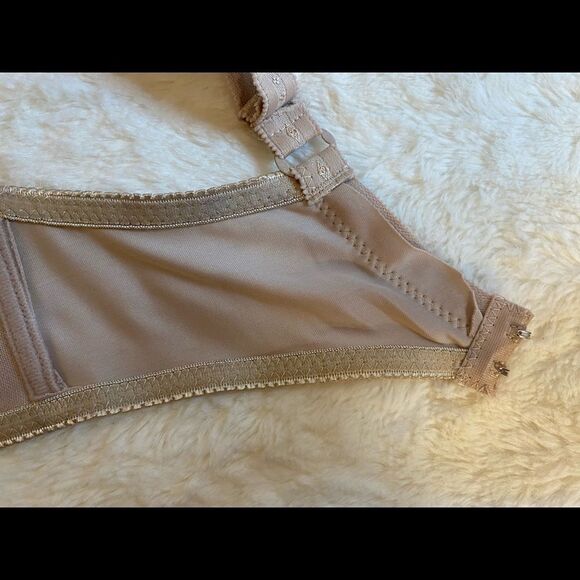 Lacy Assorted embroidery Fashion Bras 38C - Picture 15 of 16